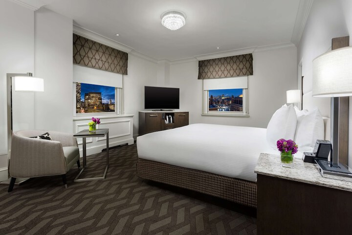Room 28 of 144