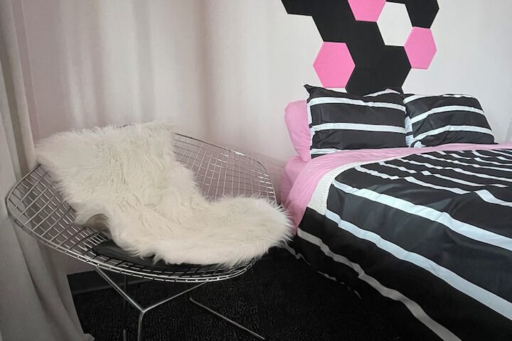 Room 15 of 131