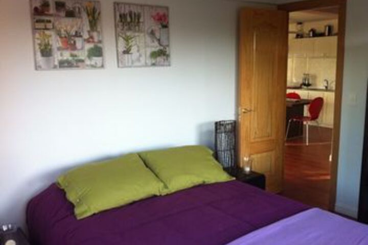 Room 9 of 28