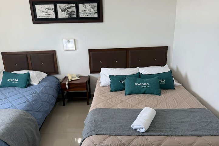 Room 18 of 26