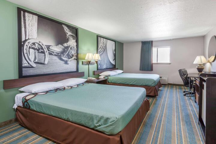 2 Double Beds (3 of 3)