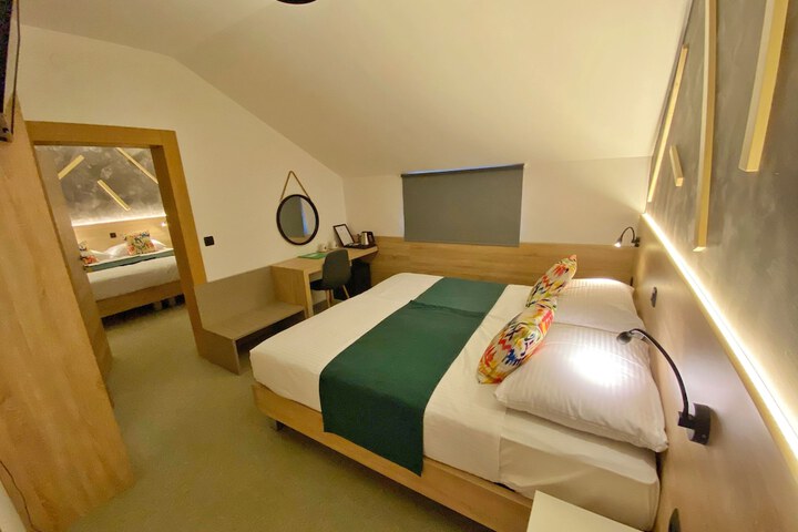 Room 29 of 71
