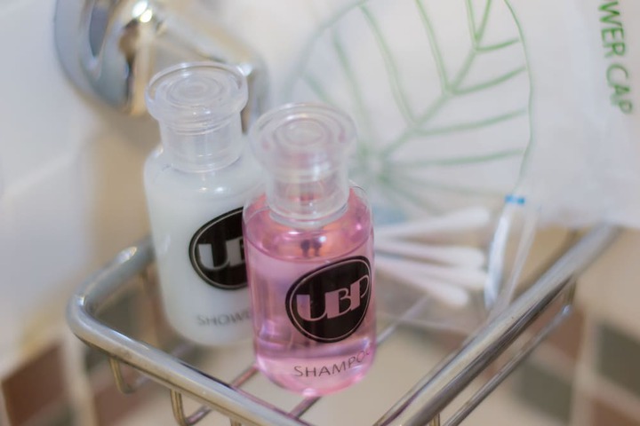 Room 9 of 42