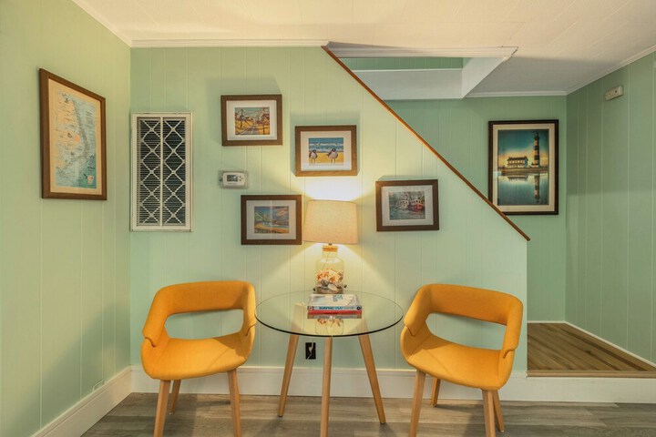 Hotel Interior 6 of 147
