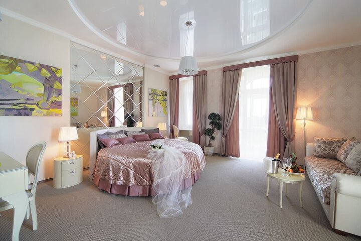 Room 21 of 82