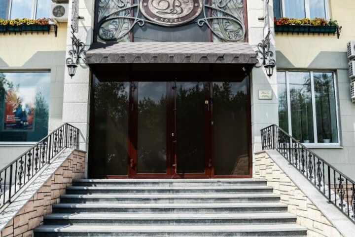 VISIT MINI-HOTEL
