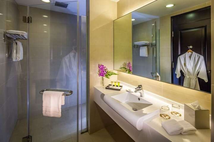 Clean Restrooms