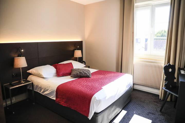 Room 7 of 55