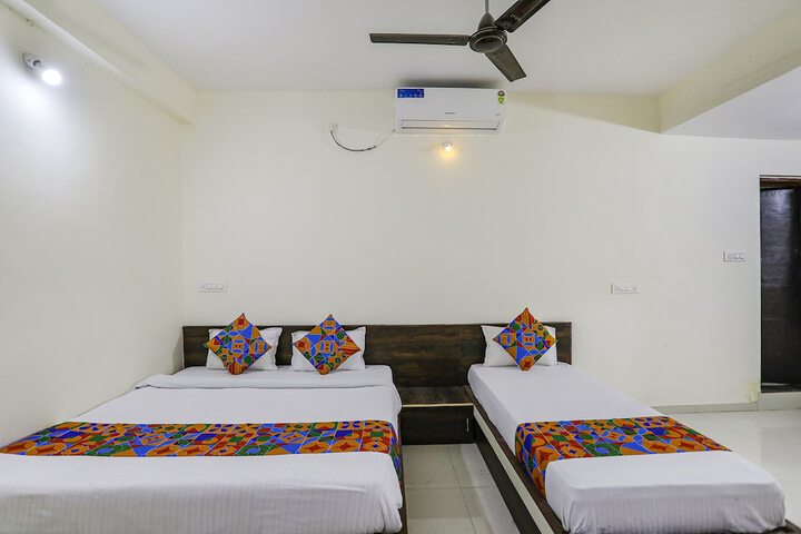 Room 16 of 22