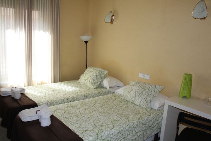 Room 6 of 62