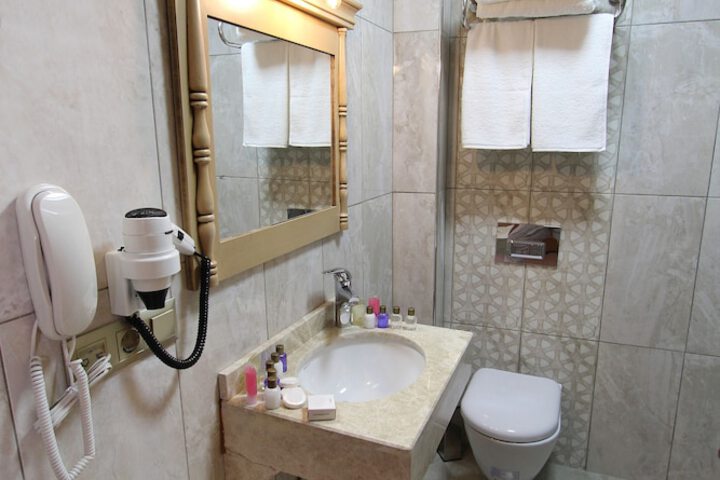 Room 40 of 67