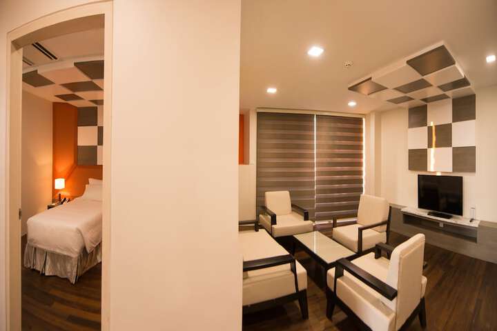 Room 45 of 129