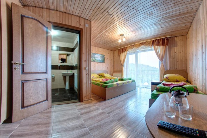 Room 16 of 47