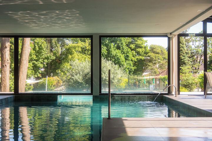 Pool 110 of 171