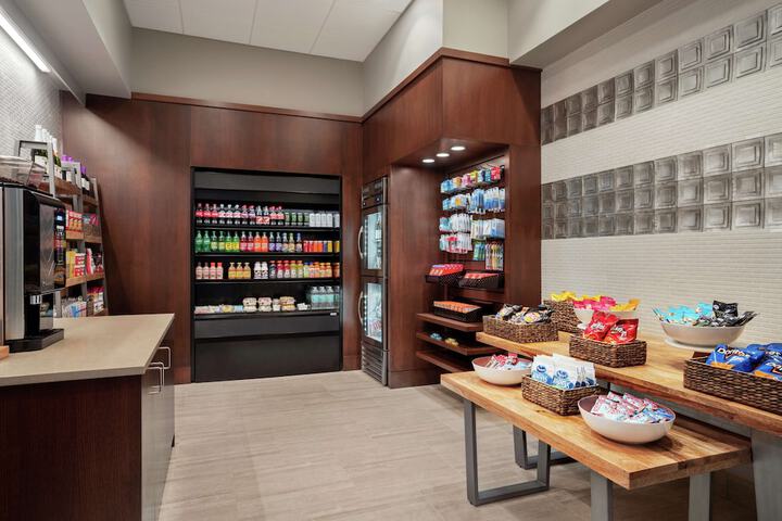Snack bar