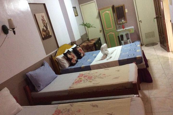 Room 22 of 64