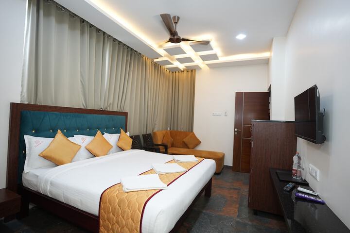 Room 26 of 46