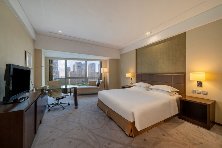 Room 21 of 60