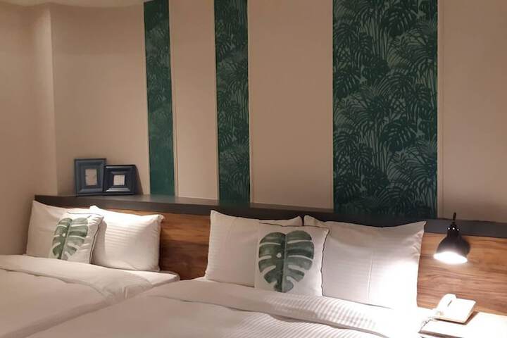 Room 17 of 58