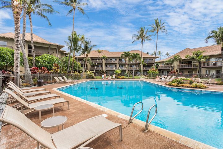 Pool Hotel