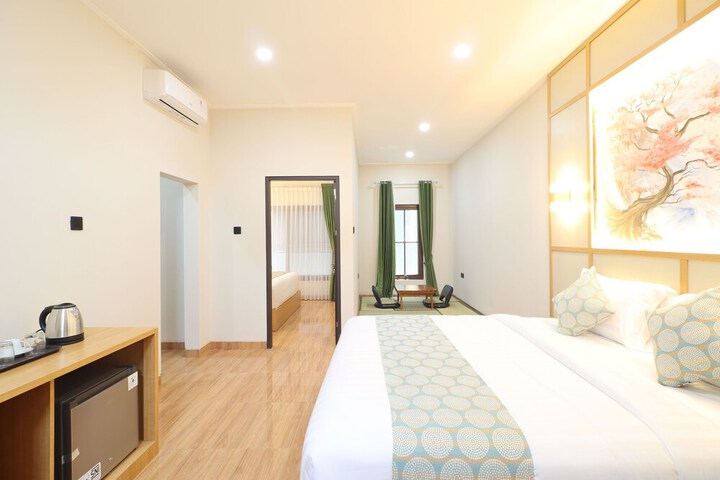 Room 15 of 36