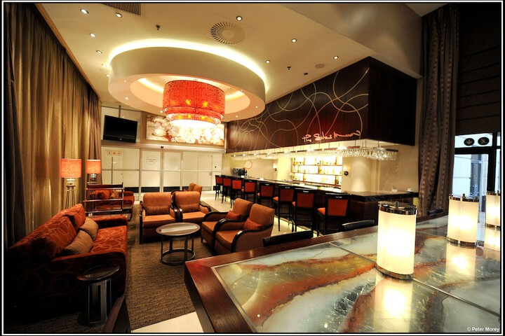 Lounge 39 of 44