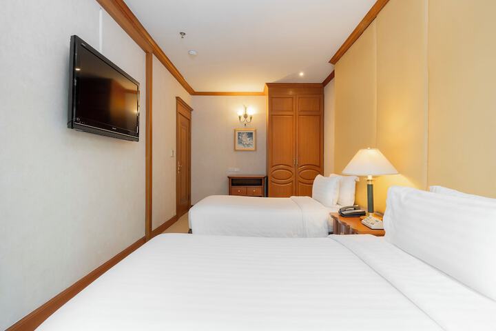 Room 21 of 58