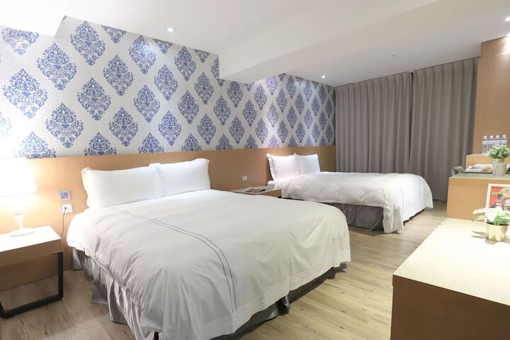 Room 14 of 47