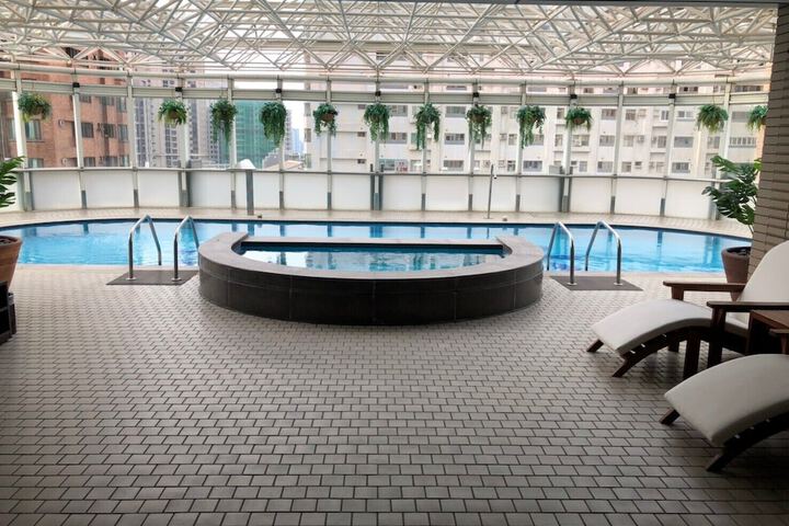 Pool Hotel