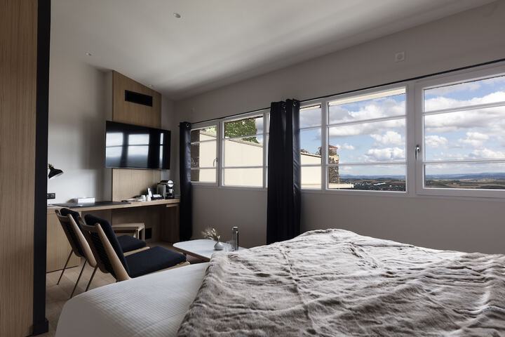 Room 16 of 75