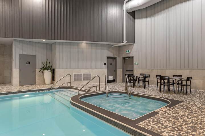 Pool 41 of 54