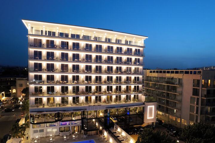 Hotel 81 of 85