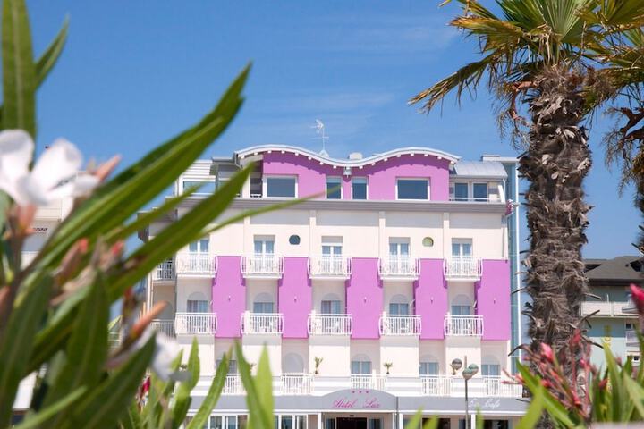 Hotel 52 of 56