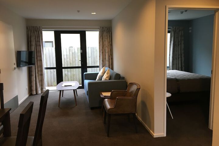 Room 28 of 56