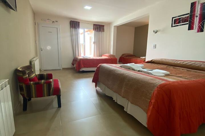 Room 27 of 136