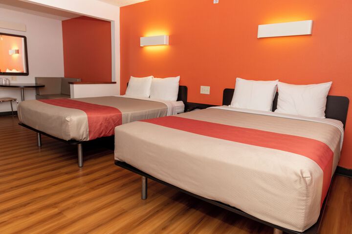 Room 35 of 36