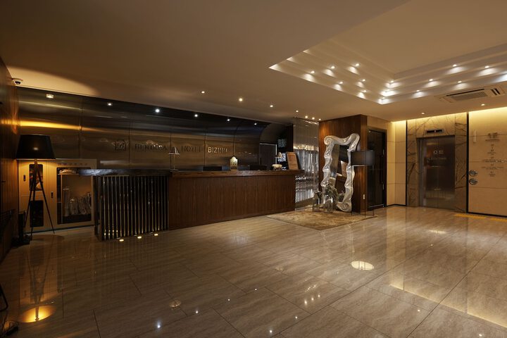 Hotel Interior 4 of 83