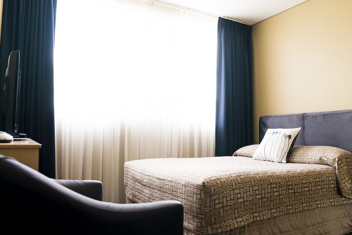 Room 3 of 30