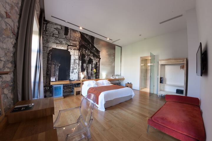 Room 20 of 72