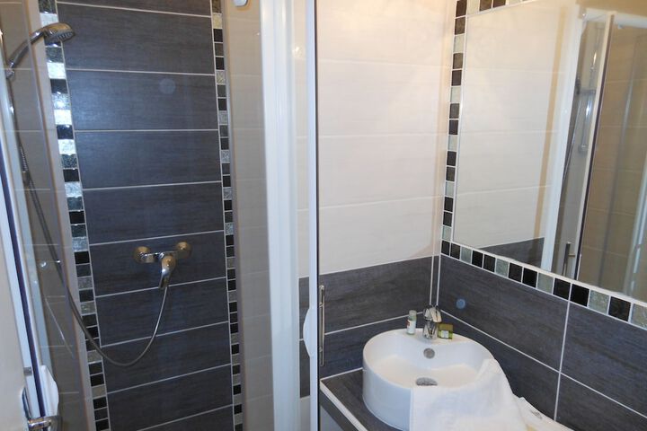 Bathroom Interior Photo