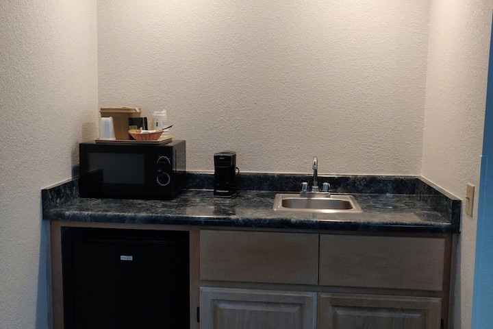 Minibar