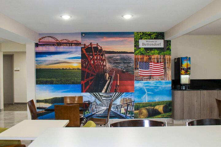 Hotel Interior 3 of 41