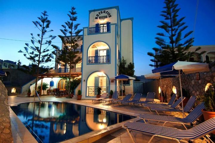 Villa margarita in Santorini