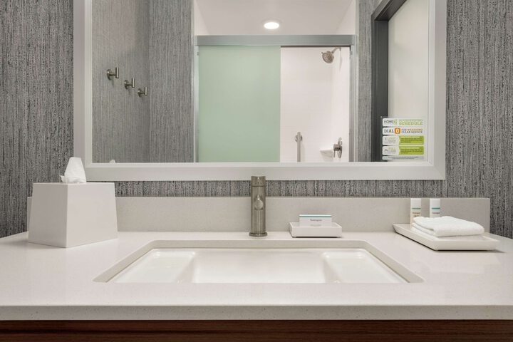 Bathroom shower