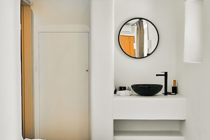 Room 13 of 62