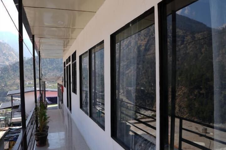 Mandakini Valley Resort