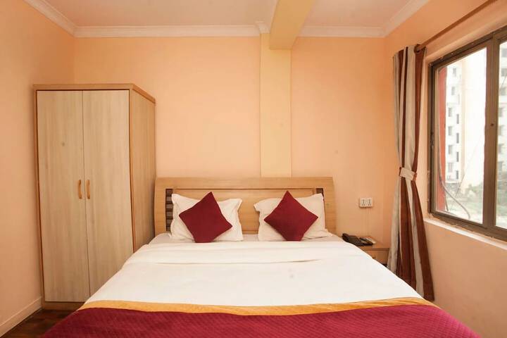 Room 7 of 24
