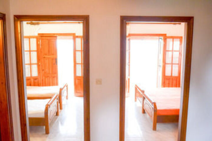 Room 16 of 16