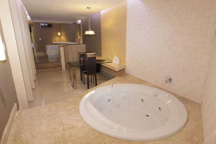 Room 3 of 12