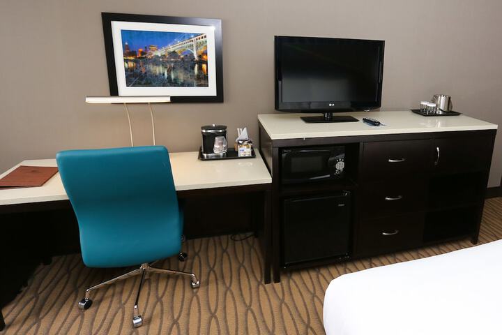 Room amenity